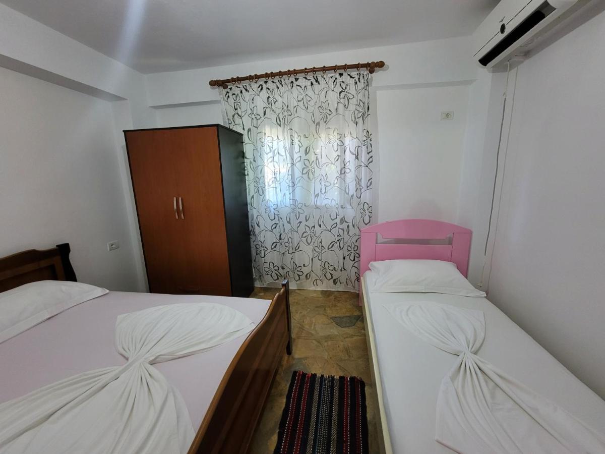 Petrefi Apartments Εξαμίλιο Εξωτερικό φωτογραφία