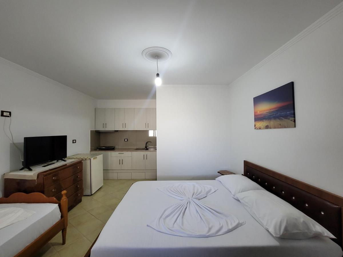 Petrefi Apartments Εξαμίλιο Εξωτερικό φωτογραφία