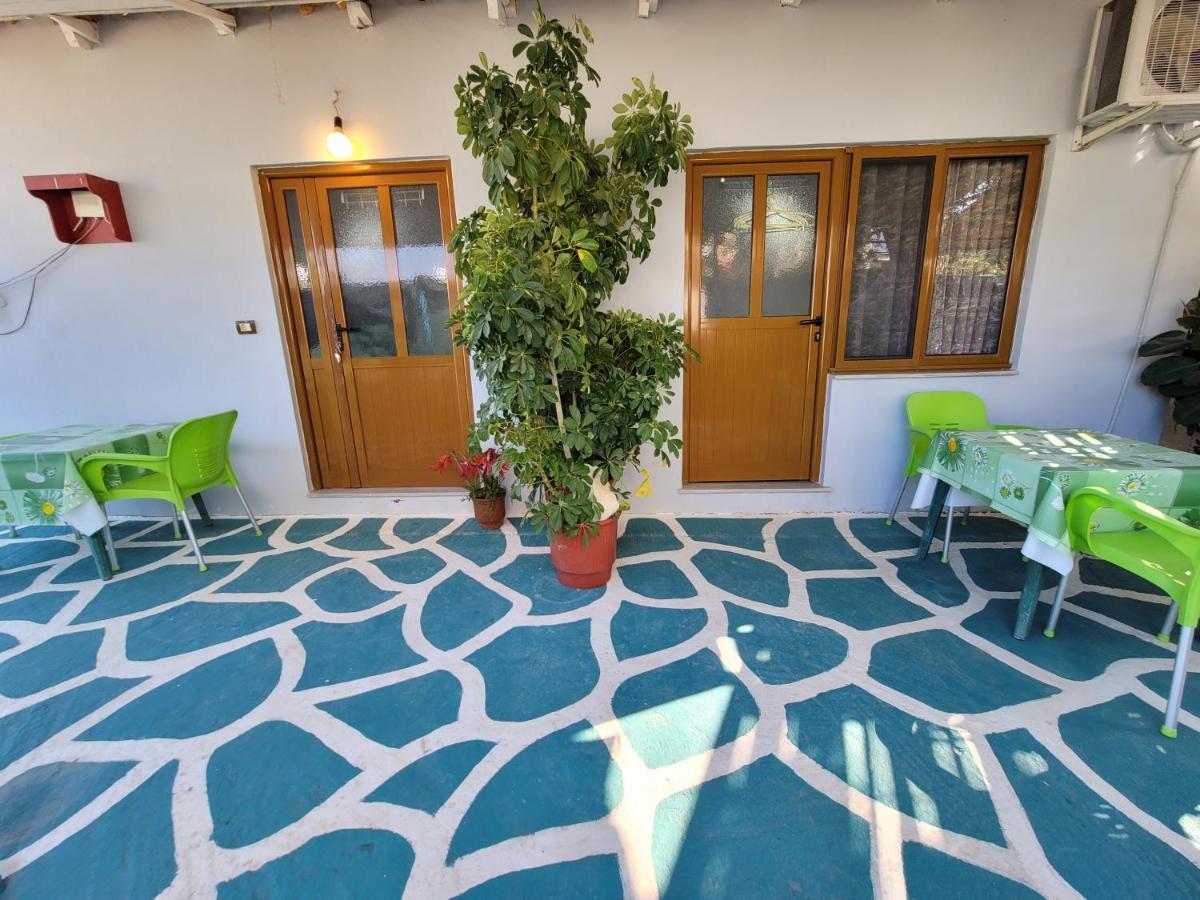 Petrefi Apartments Εξαμίλιο Εξωτερικό φωτογραφία