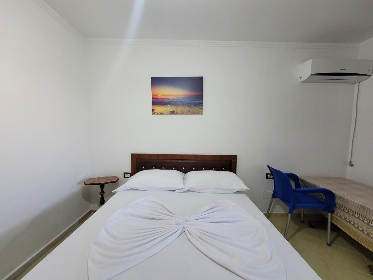 Petrefi Apartments Εξαμίλιο Εξωτερικό φωτογραφία