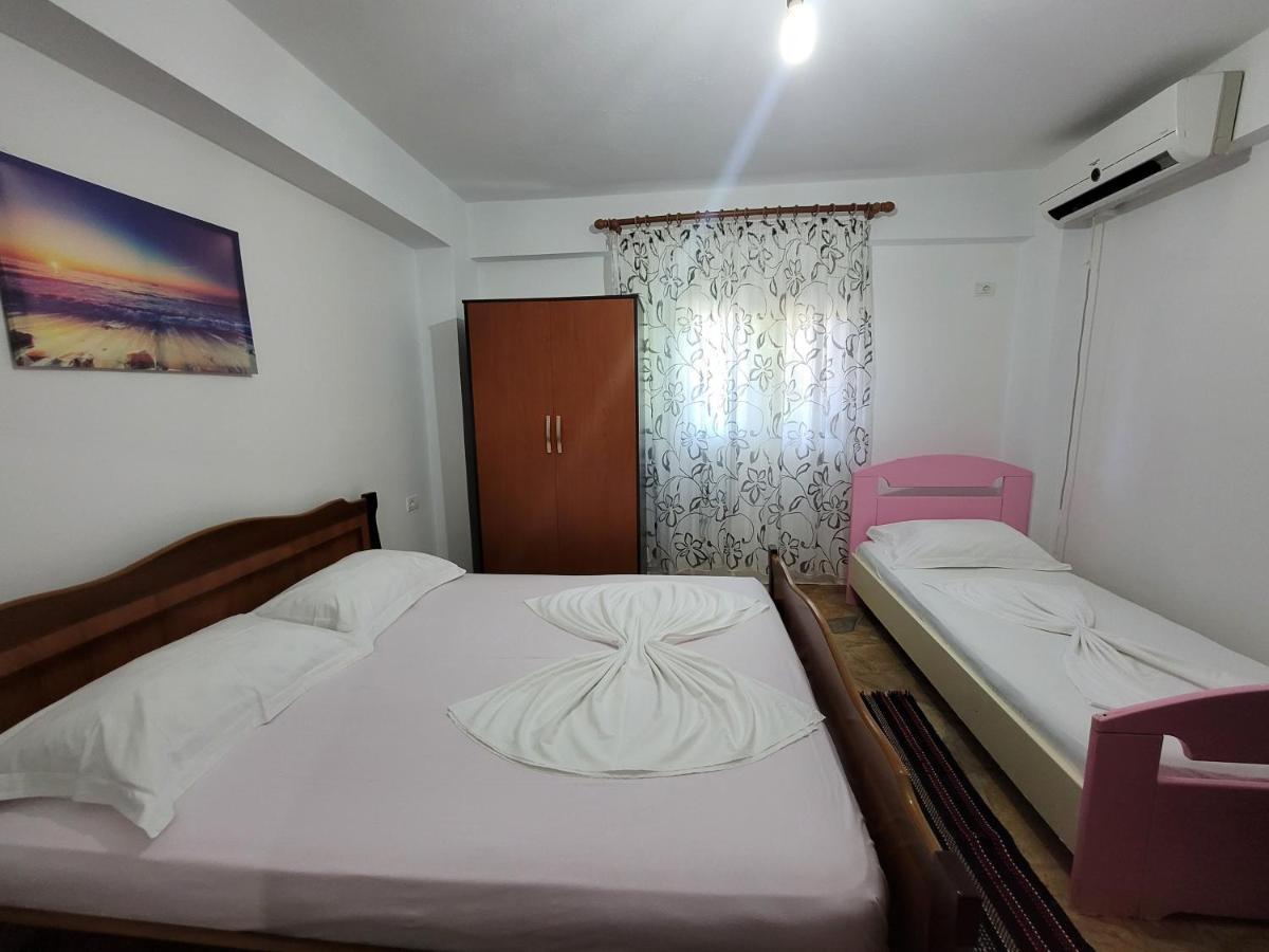 Petrefi Apartments Εξαμίλιο Εξωτερικό φωτογραφία