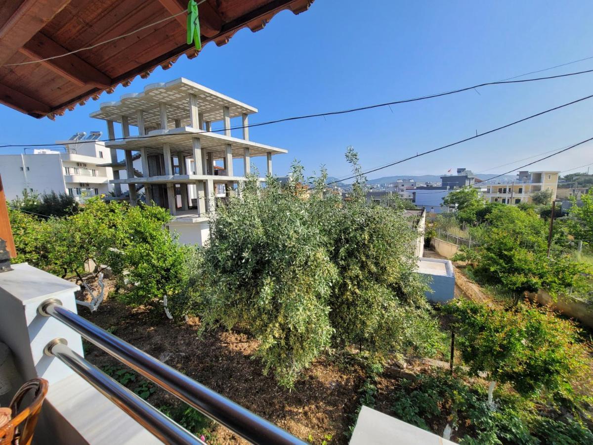 Petrefi Apartments Εξαμίλιο Εξωτερικό φωτογραφία