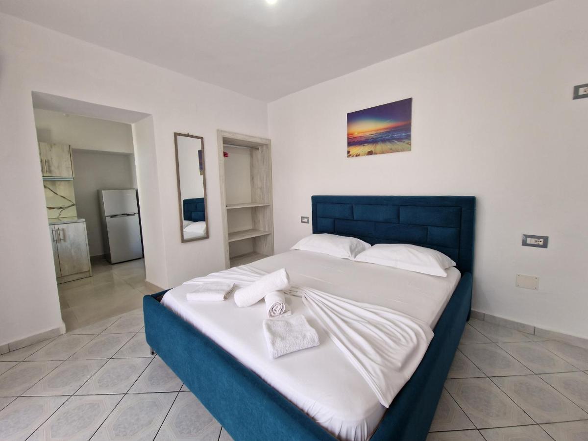 Petrefi Apartments Εξαμίλιο Εξωτερικό φωτογραφία