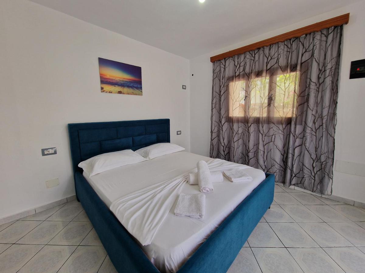 Petrefi Apartments Εξαμίλιο Εξωτερικό φωτογραφία