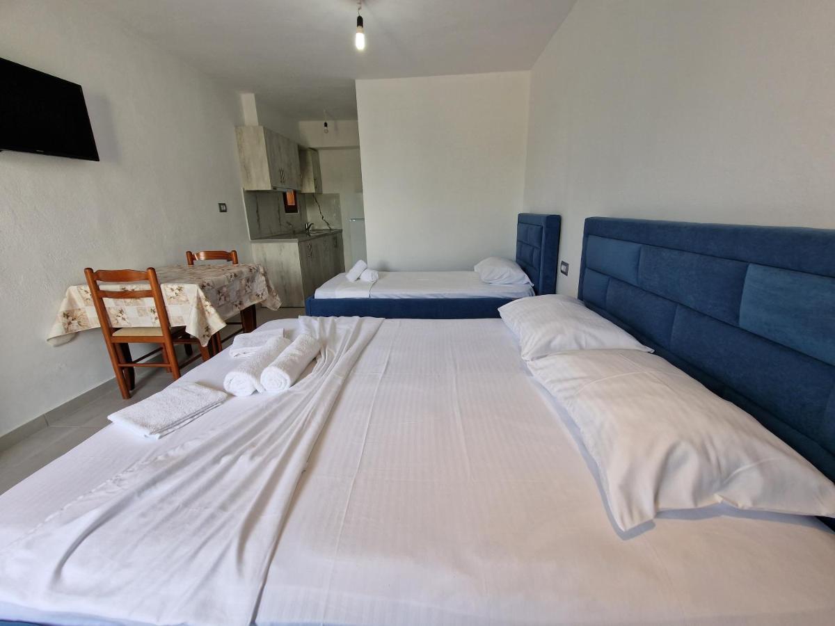 Petrefi Apartments Εξαμίλιο Εξωτερικό φωτογραφία