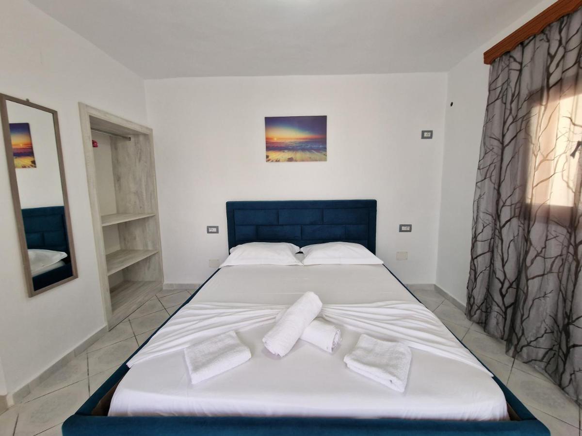 Petrefi Apartments Εξαμίλιο Εξωτερικό φωτογραφία