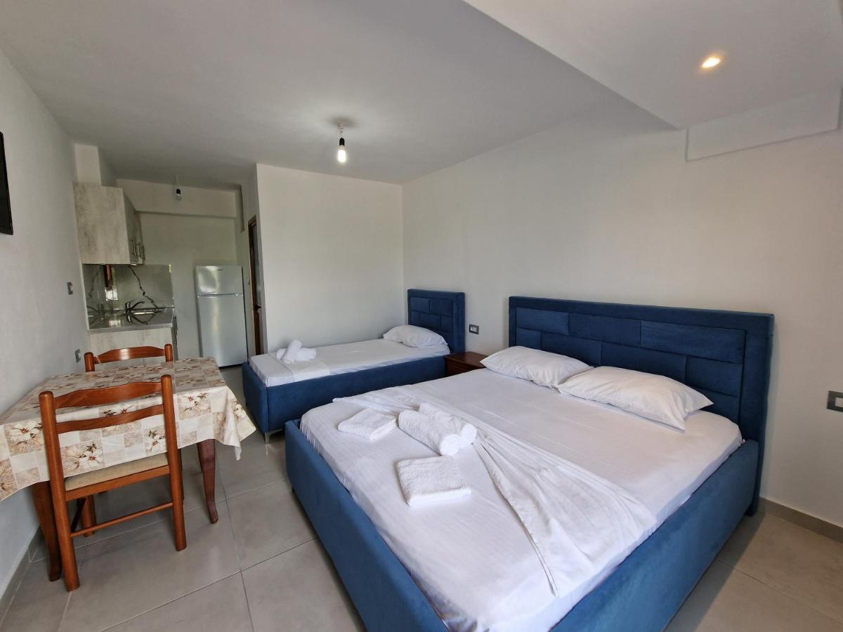Petrefi Apartments Εξαμίλιο Εξωτερικό φωτογραφία